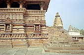 Khajuraho - Lakshmana temple 